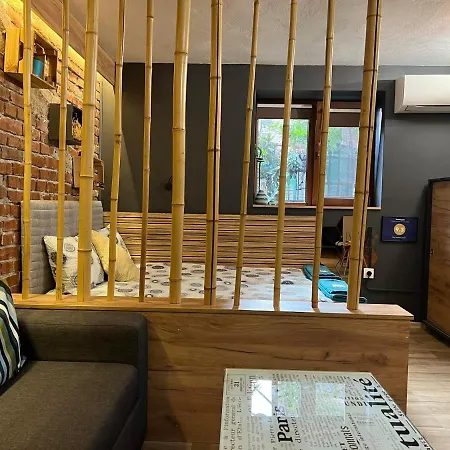 Garden Διαμέρισμα *